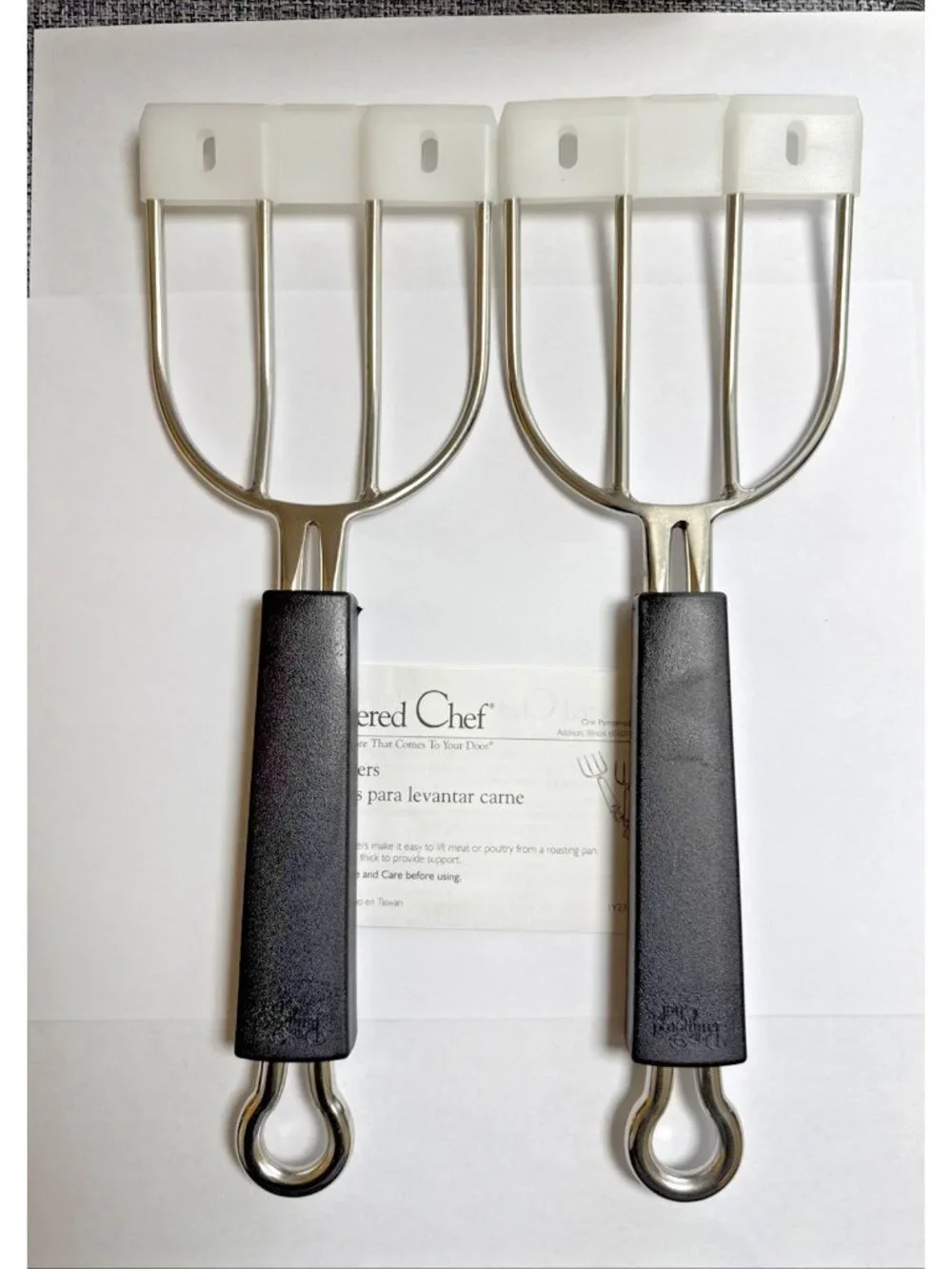 Meat Lifter Forks Pampered Chef Kitchen BBQ Roast Tools 2715 Set of 2 Heavy Duty